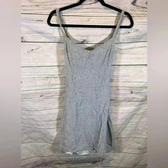 Hollister Striped Backless Flared Dress - Picture 1 of 6